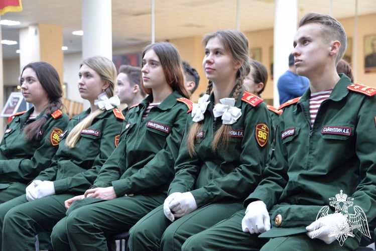 В Башкирии кадеты подшефного класса Росгвардии посетили музей Боевой Славы