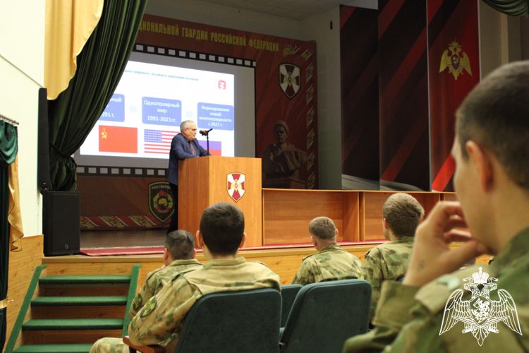 В Башкирии росгвардейцы приняли участие в просветительской лекции общества «Знание» 