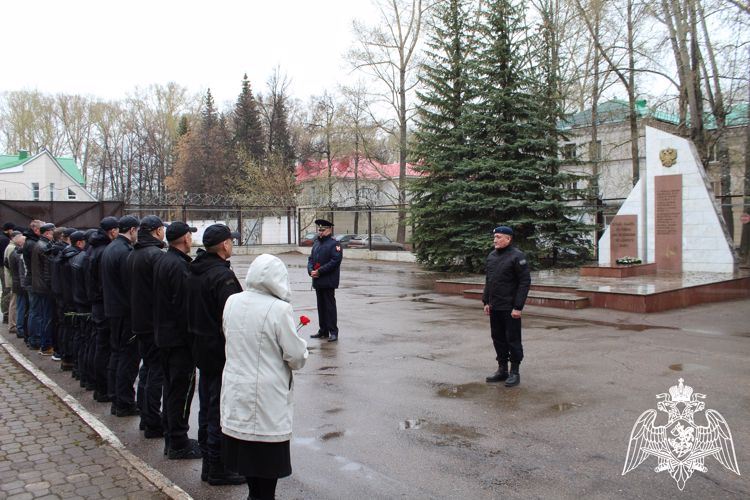В Башкирии почтили память сотрудников СОБР погибших при исполнении служебного долга  