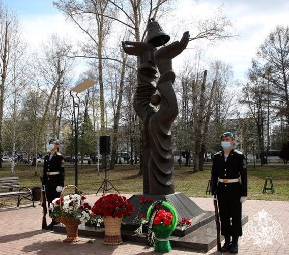 Росгвардейцы Башкортостана почтили память участников ликвидации последствий радиационных аварий и катастроф
