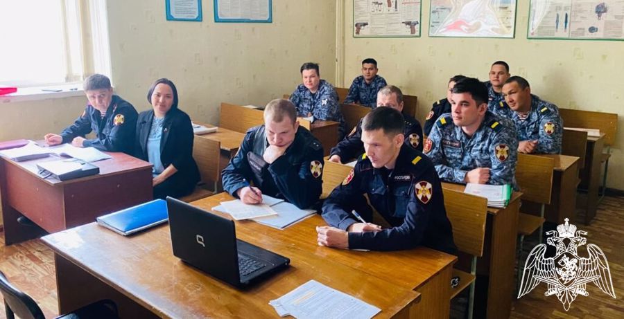 В Башкирии росгвардейцы посмотрели фильмы о Великой Отечественной войне    