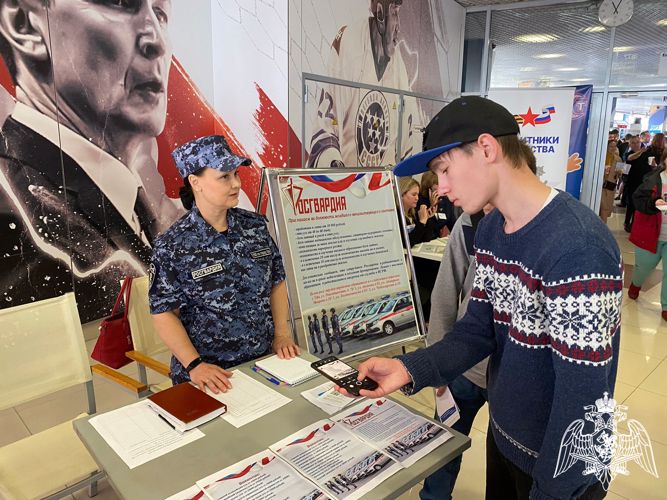 В Башкирии Росгвардия принимает участие во Всероссийской ярмарке вакансий «Работа в России. Время возможностей»