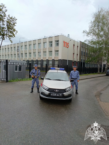 Росгвардейцы Башкортостана обеспечили безопасность выпускных вечеров 