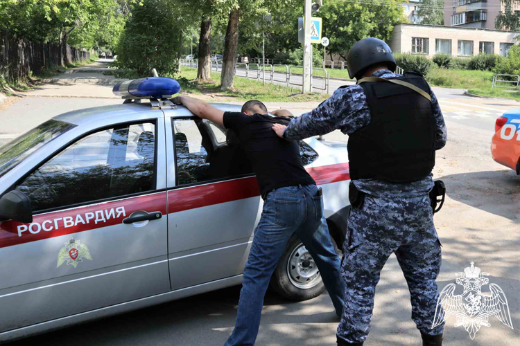 В Башкортостане сотрудники вневедомственной охраны Росгвардии задержали грабителя