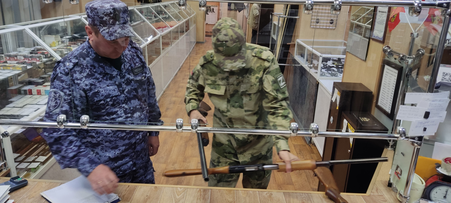 Росгвардия передает оружие для нужд участников СВО от жителей Республики Башкортостан