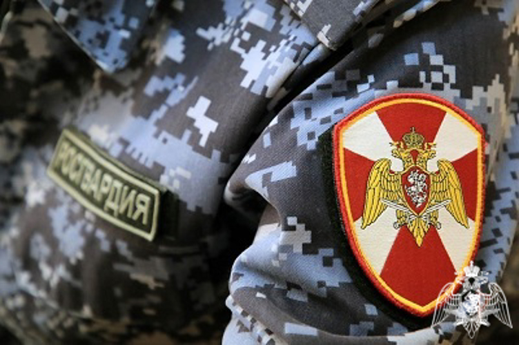 Росгвардейцы Башкортостана задержали нарушителя порядка, вооруженного ножом