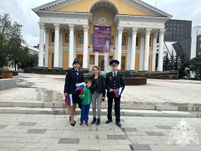 Росгвардейцы Башкортостана приняли участие в праздновании Дня Государственного флага Российской Федерации