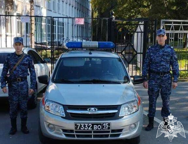 Росгвардейцы Башкортостана обеспечили безопасность в День знаний