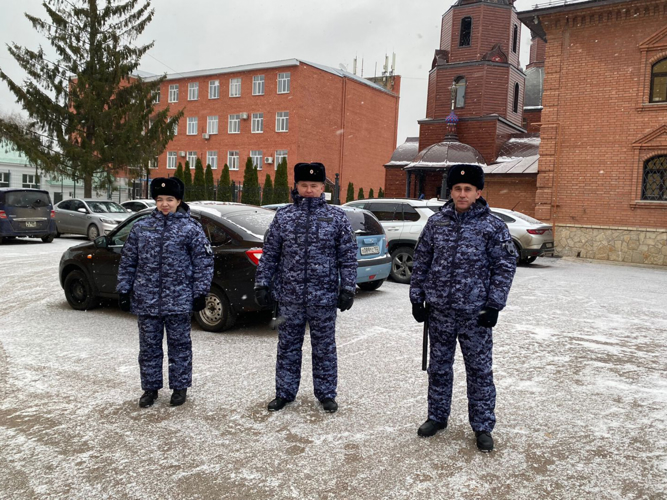 Росгвардия обеспечила безопасность проведения праздничных мероприятий Дня народного единства в Республике Башкортостан