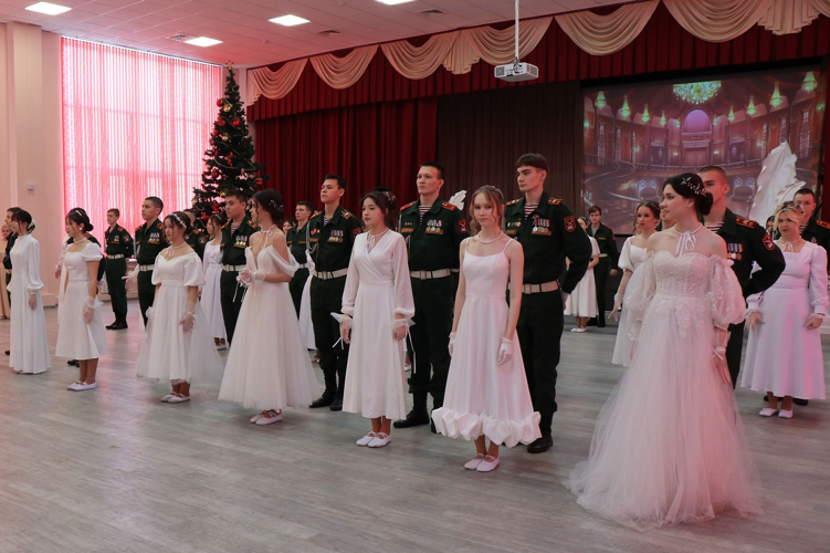 В Башкортостане прошел Новогодний росгвардейский бал