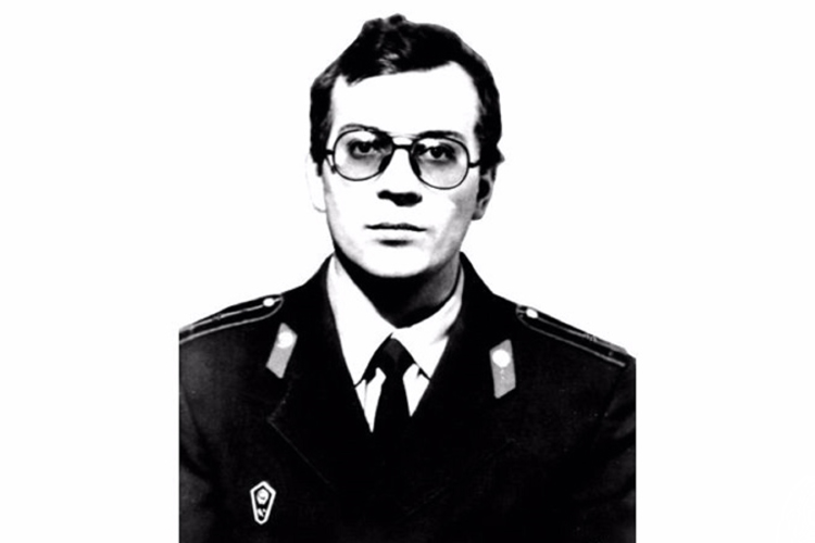 29 лет назад героически погиб сотрудник СОБР лейтенант Андрей Симахин
