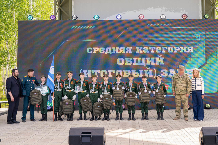 В Уфе прошли масштабные военно-патриотические игры "Зарница 2.0" с участием юных росгвардейцев Башкортостана