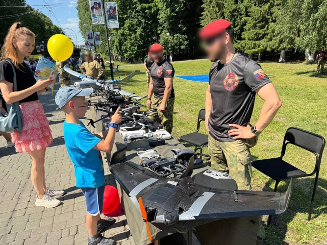 Росгвардейцы приняли участие в военно-спортивном празднике ко Дню защиты детей