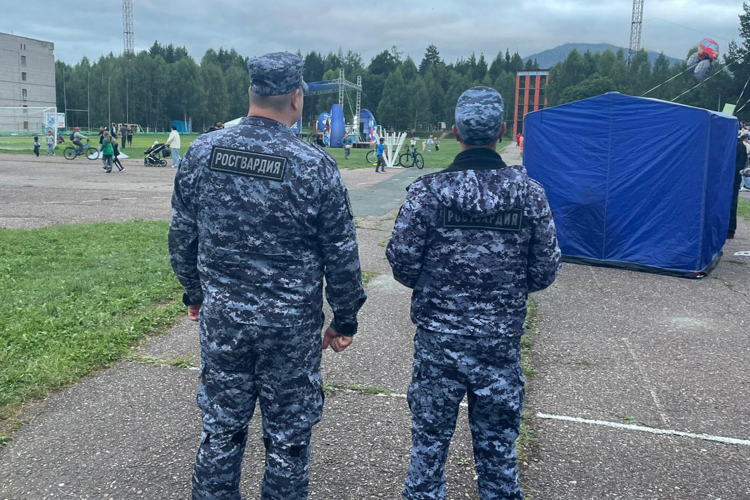 Росгвардейцы Башкортостана обеспечили охрану общественного порядка на праздновании дня города Межгорье