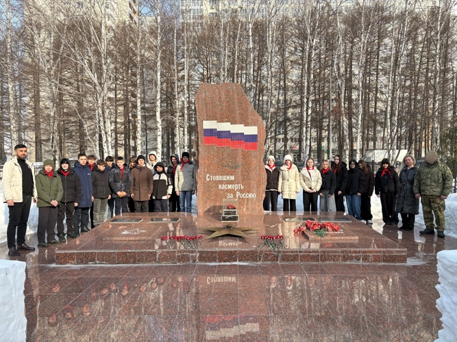 Военнослужащие Росгвардии рассказали школьникам Уфы о службе в отряде