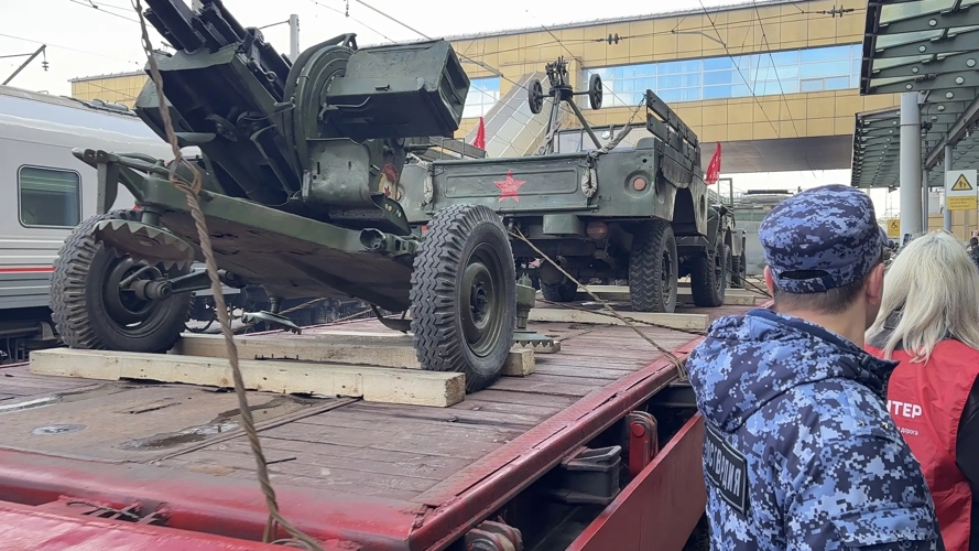 В Башкортостане росгвардейцы приняли участие в обеспечении безопасности передвижной выставки «Поезд Победы» (видео)