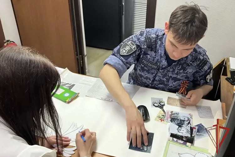 В Чишминском районе сотрудники вневедомственной охраны почтили память героев-родственников