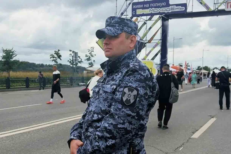 Росгвардия Башкортостана обеспечила безопасность выпускных вечеров в регионе
