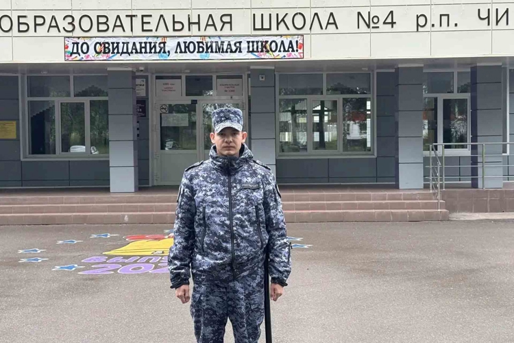 Росгвардия Башкортостана обеспечила безопасность выпускных вечеров в регионе