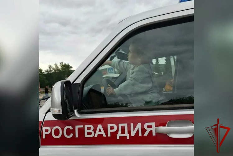 Белорецк отметил День города: Росгвардия представила современную и раритетную спецтехнику